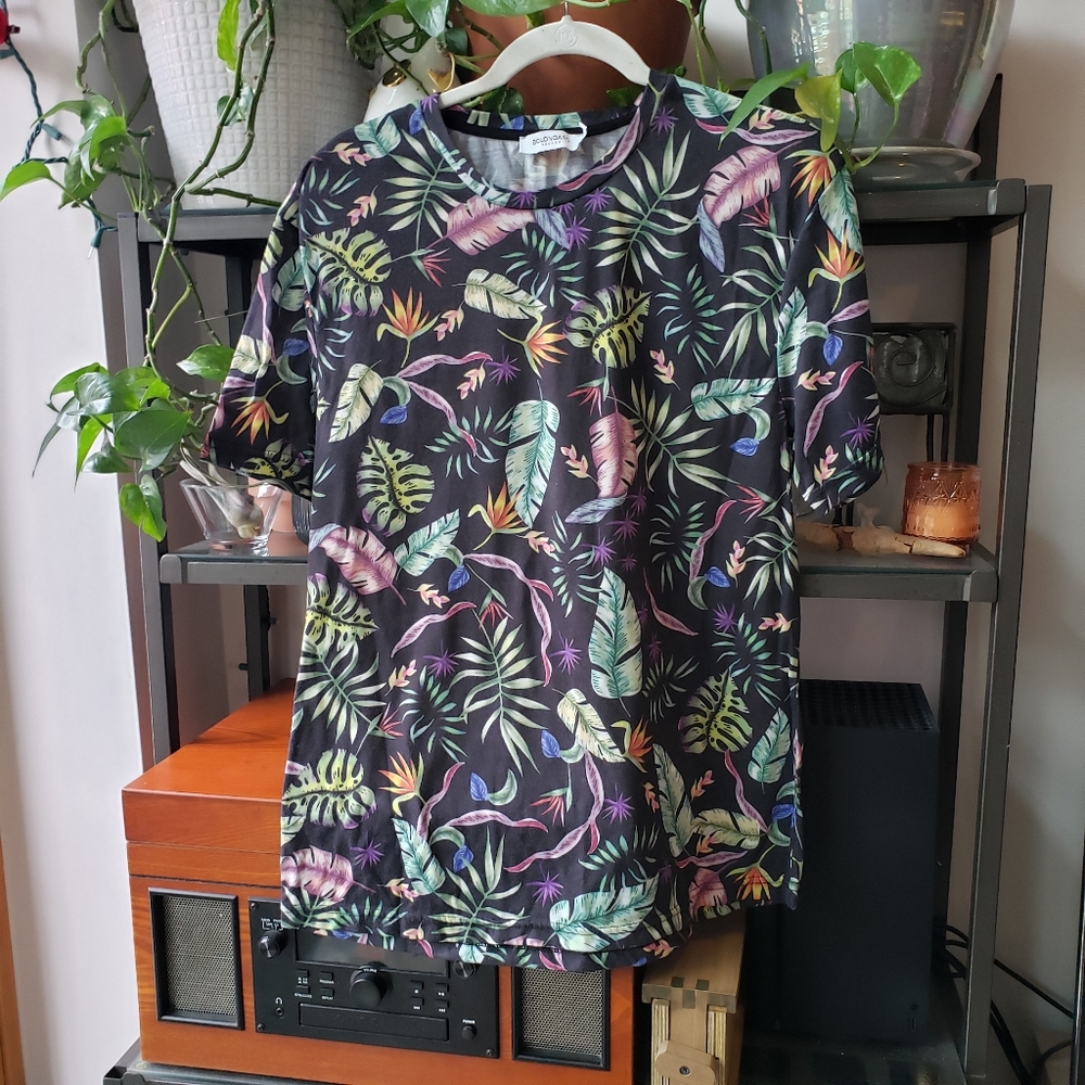 Bolognaro Trevor men's tee shirt, botanical floral